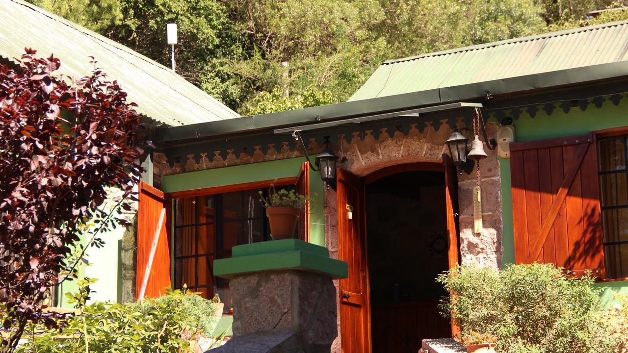 Terrazas De Cruz Chica. Villa La Cumbre Bagian luar foto